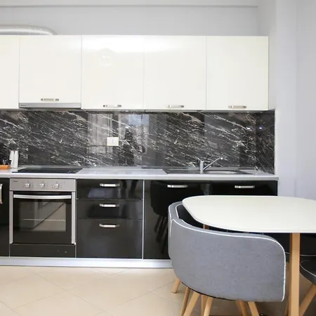 Fm 1 Apartment