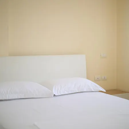 Fm 1 Apartment